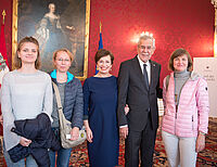 Bild 2 von 66
