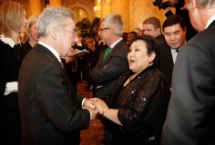 Bild Neujahrsempfang f�r das Diplomatische Corps 2013 in gr&ouml;&szlig;erer Aufl&ouml;sung anzeigen