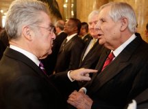 Bild Neujahrsempfang f�r das Diplomatische Corps 2013 in gr&ouml;&szlig;erer Aufl&ouml;sung anzeigen