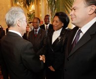 Bild Neujahrsempfang f�r das Diplomatische Corps 2013 in gr&ouml;&szlig;erer Aufl&ouml;sung anzeigen